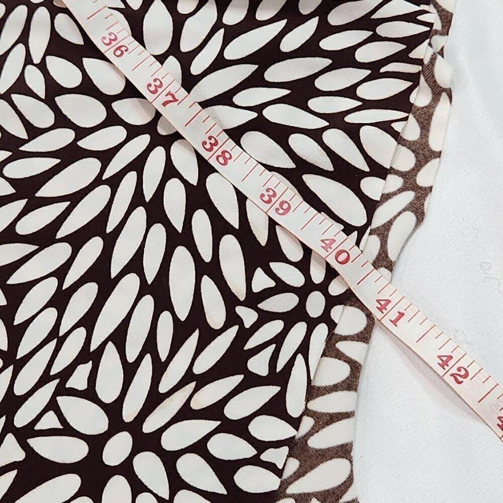 Alyn Paige Halter Brown/Cream Dress Size Large
Lot K - Picture 4 of 7